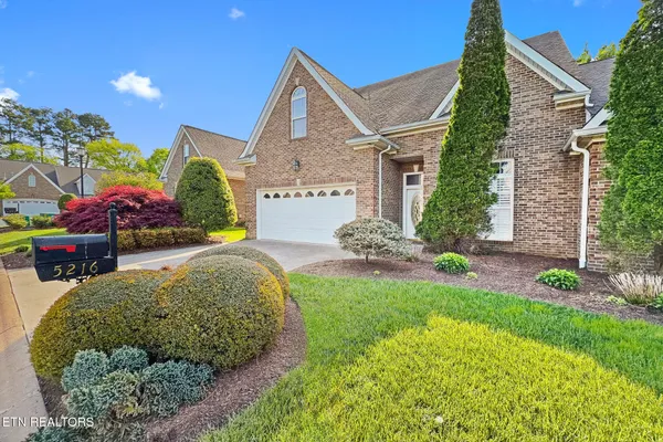 $595,000 | 5216 Tazewell Pointe Way, Knoxville, TN 37918