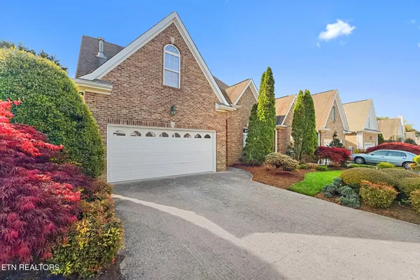 $595,000 | 5216 Tazewell Pointe Way, Knoxville, TN 37918