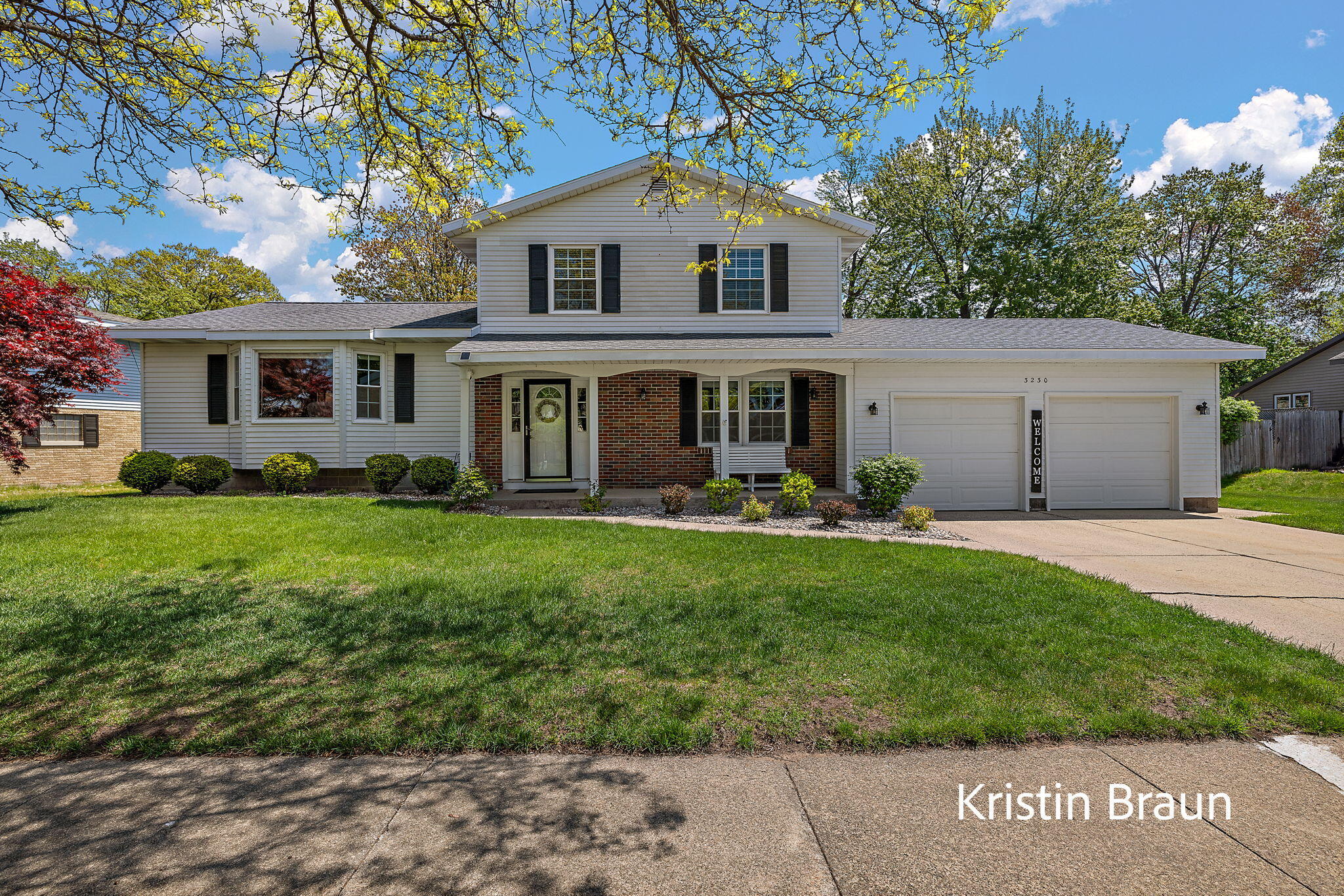 3230 Davis Road Muskegon, MI 49441 - Photo 3 of 69 3-web-or-mls-2R9A4531