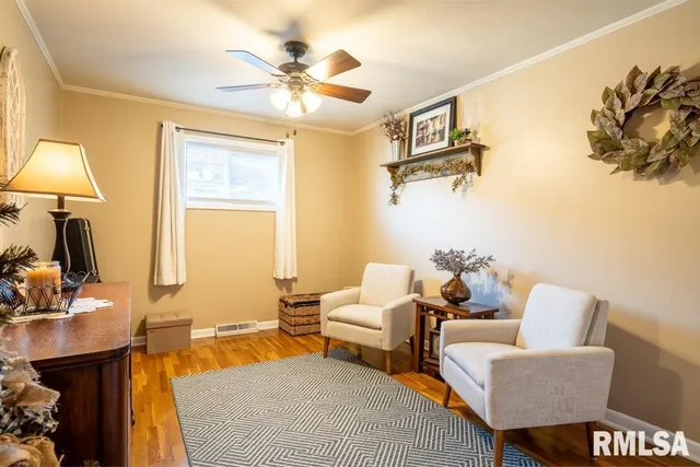 $199,900 | 516 South 8th Street, Herrin, IL 62948