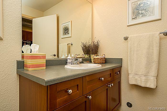 175 Rampart Way, Unit 908 Denver, CO 80230 - Photo 15 of 22 Gallery Image 15