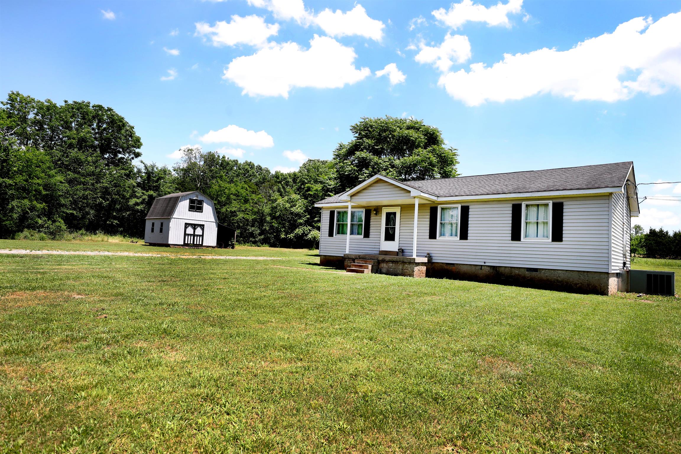 3412 Joe Brown Road Murfreesboro, TN 37129 - Photo 1 of 24 Front