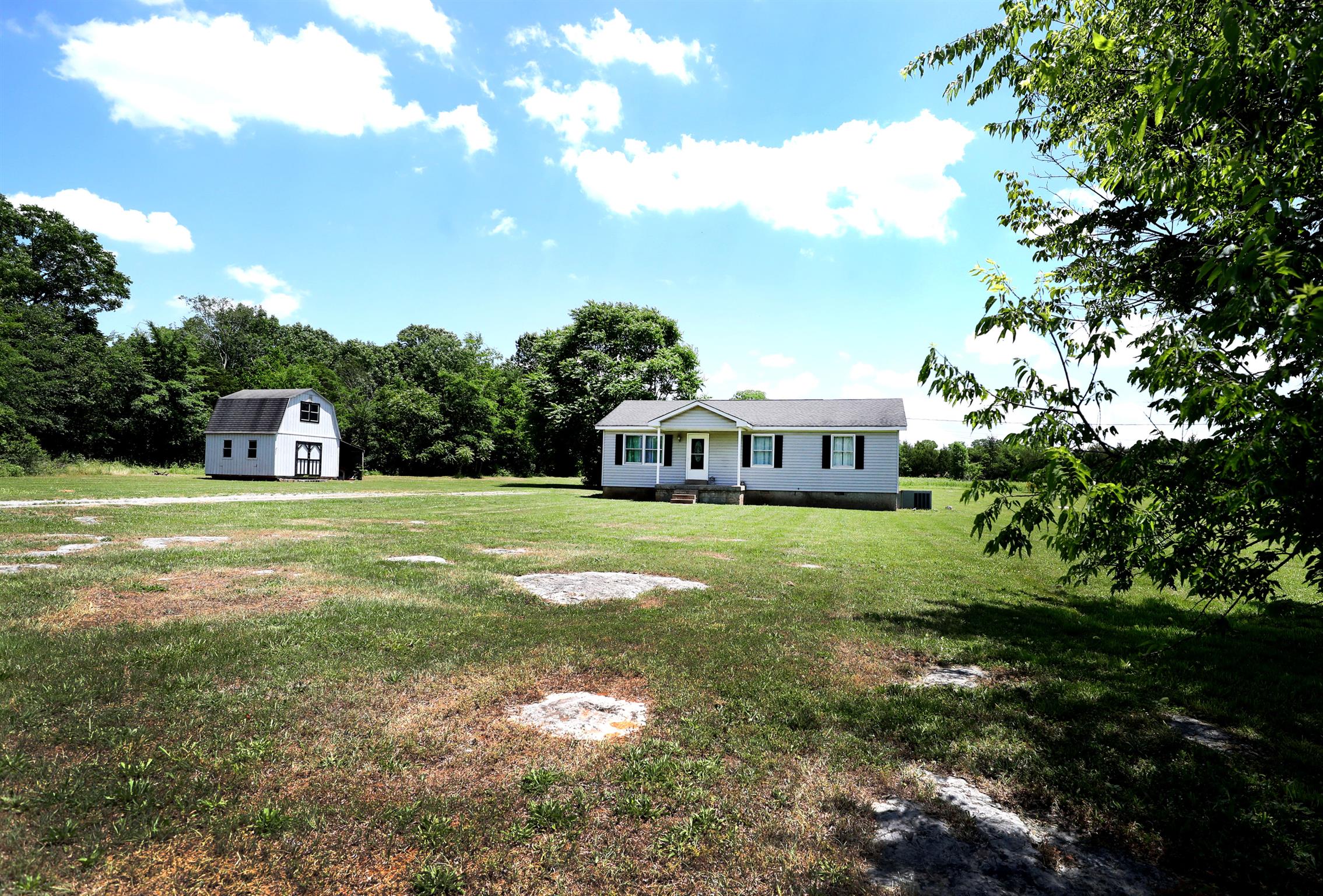 3412 Joe Brown Road Murfreesboro, TN 37129 - Photo 18 of 24 Front2