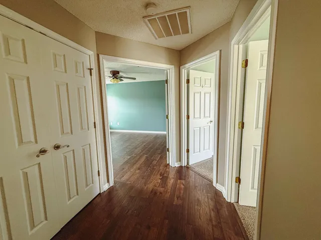 $300,000 | 624 South Morningwood Lane, Duncan, SC 29334