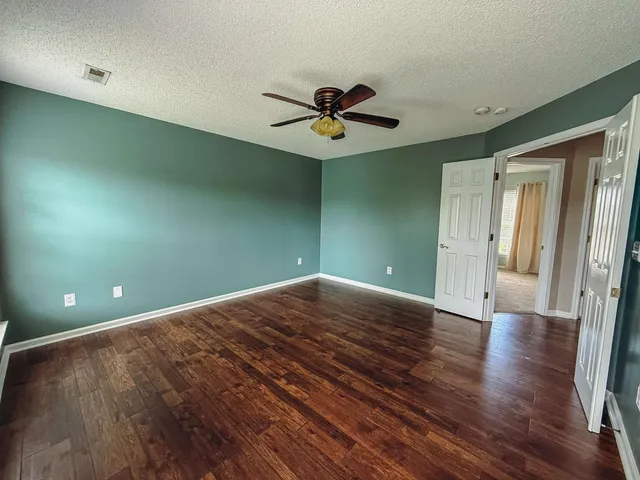 $300,000 | 624 South Morningwood Lane, Duncan, SC 29334