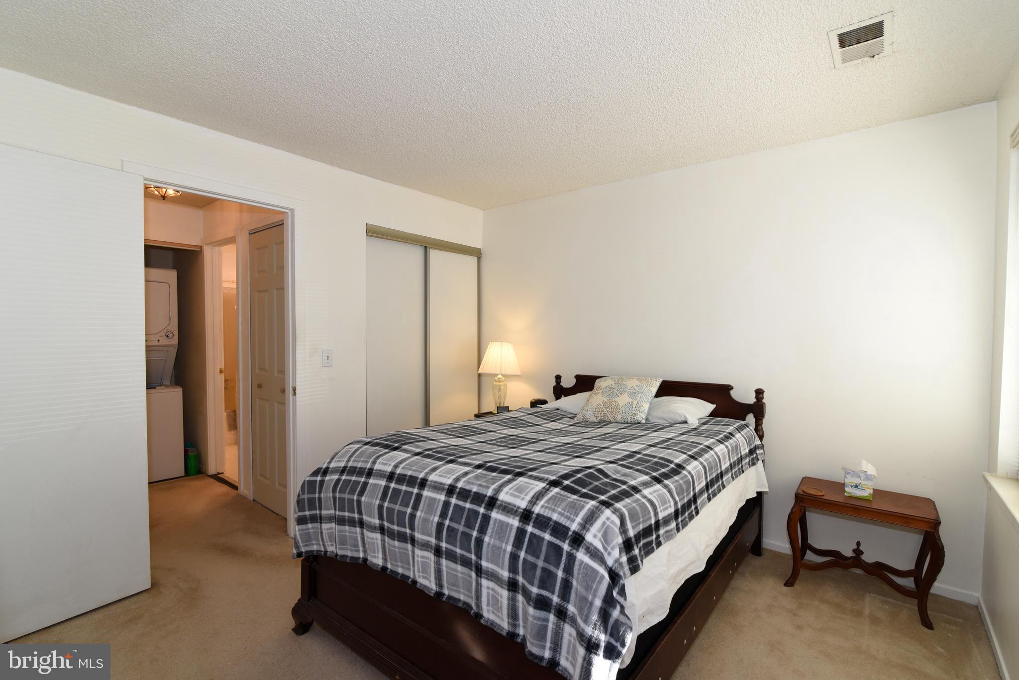 11705 Summerchase Circle, Unit 1705A Reston, VA 20194 - Photo 16 of 36 Bedroom