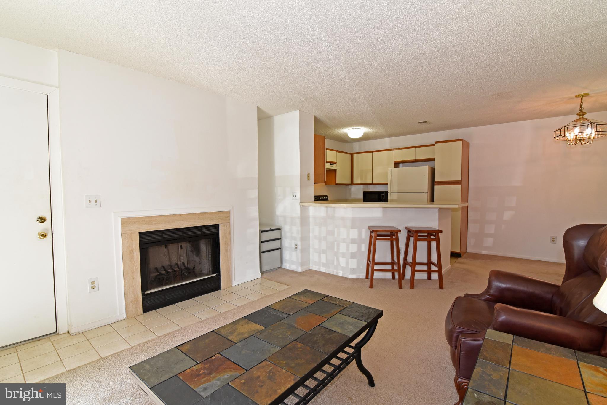 11705 Summerchase Circle, Unit 1705A Reston, VA 20194 - Photo 3 of 36