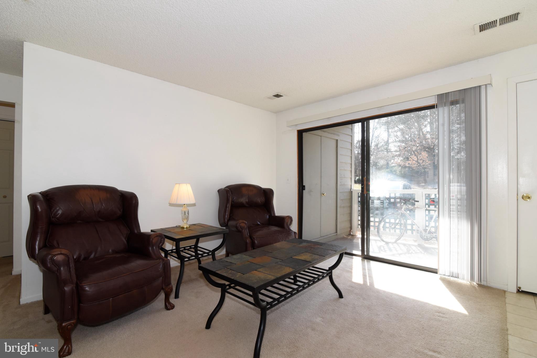 11705 Summerchase Circle, Unit 1705A Reston, VA 20194 - Photo 6 of 36 Living room