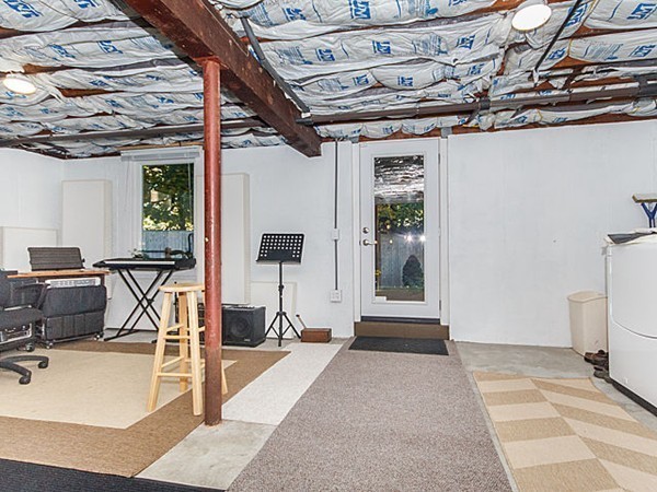 19 Martinwood Road Boston, MA 02130 - Photo 16 of 23 Gallery Image 16