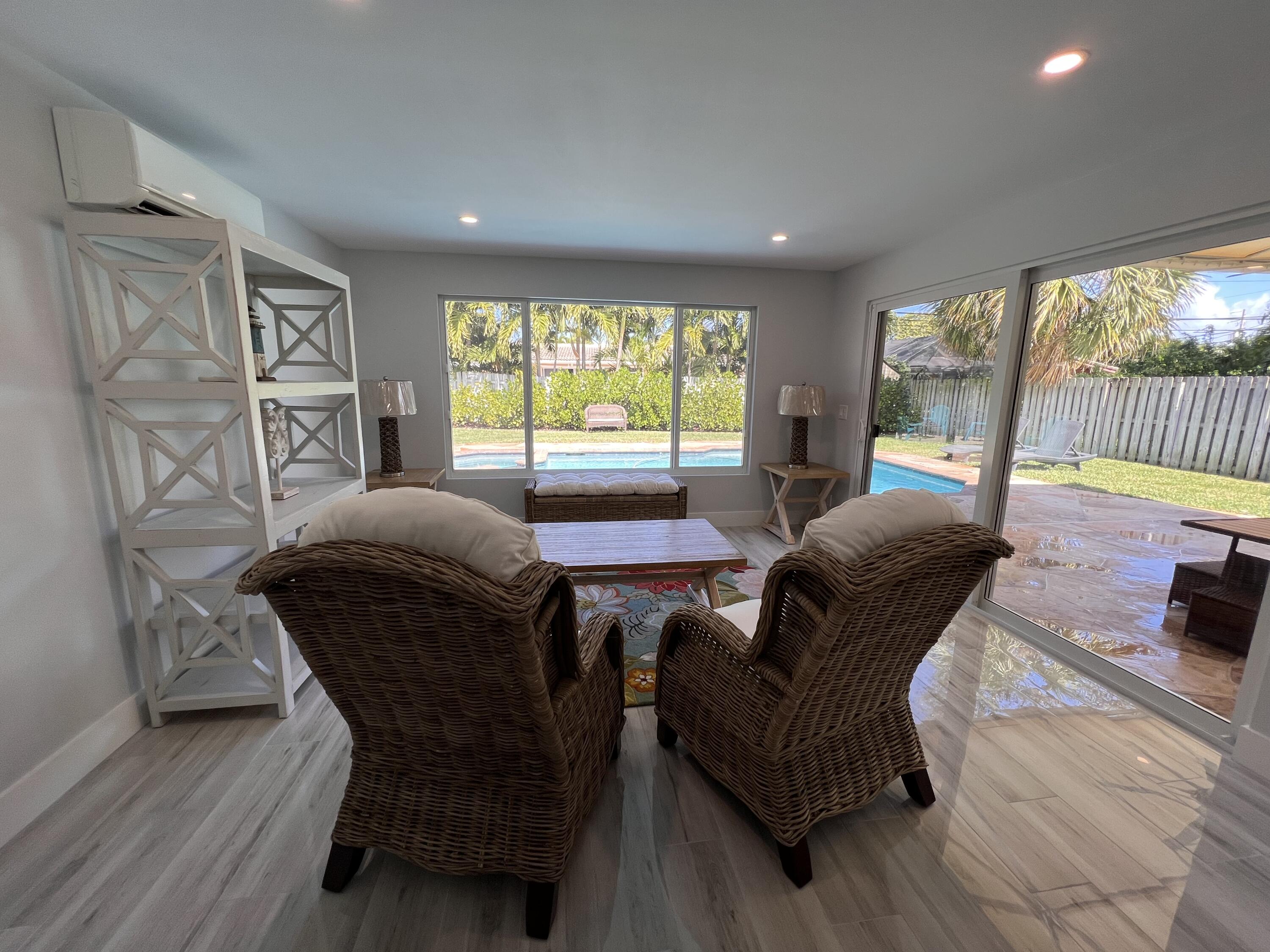 2011 Northeast 31st Street Lighthouse Point, FL 33064 - Photo 2 of 42 Florida Room