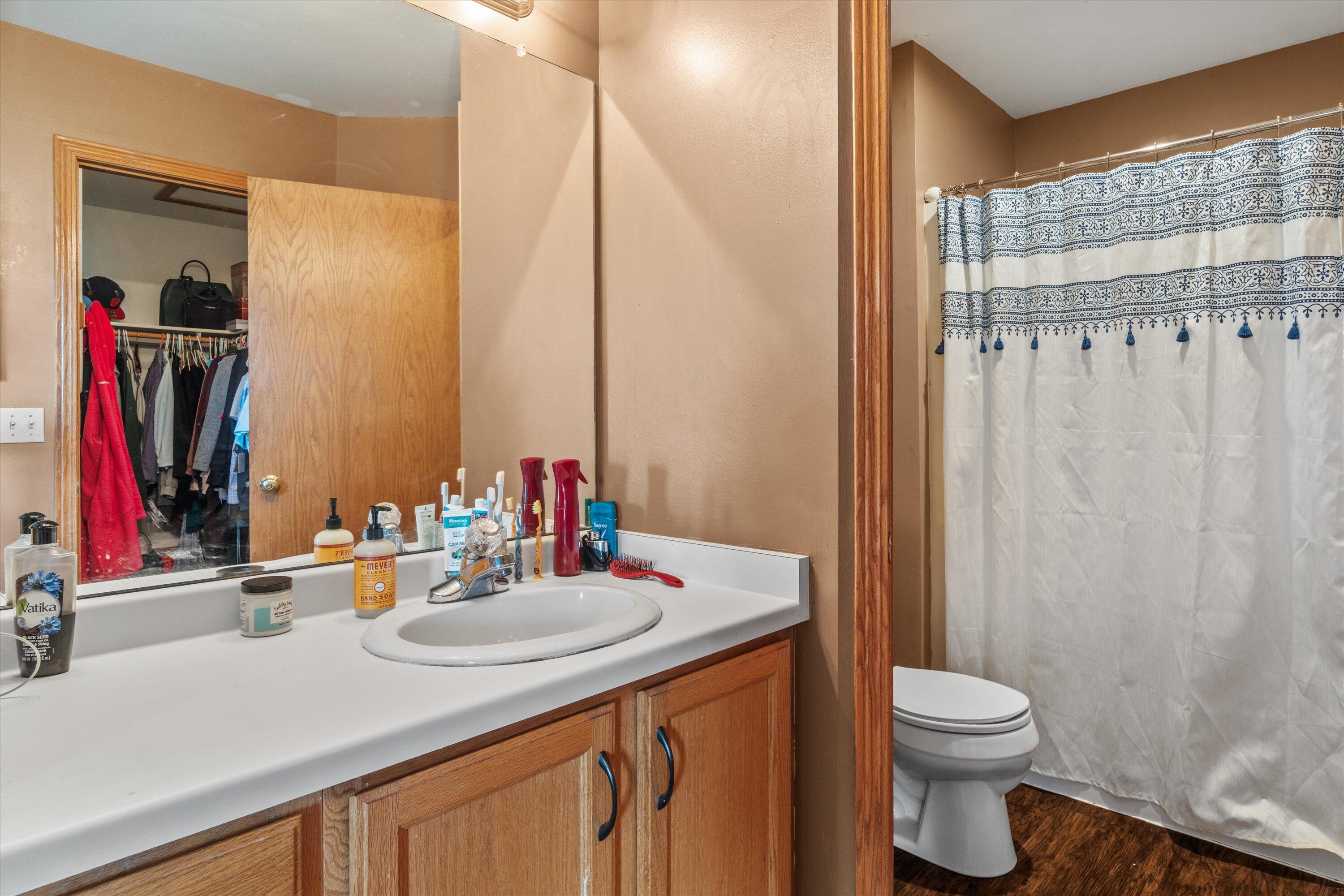 10150 South Windsor Drive Oak Creek, WI 53154 - Photo 19 of 41 26-DSC00872