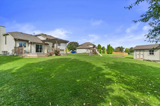 $399,900 | 10150 South Windsor Drive, Oak Creek, WI 53154