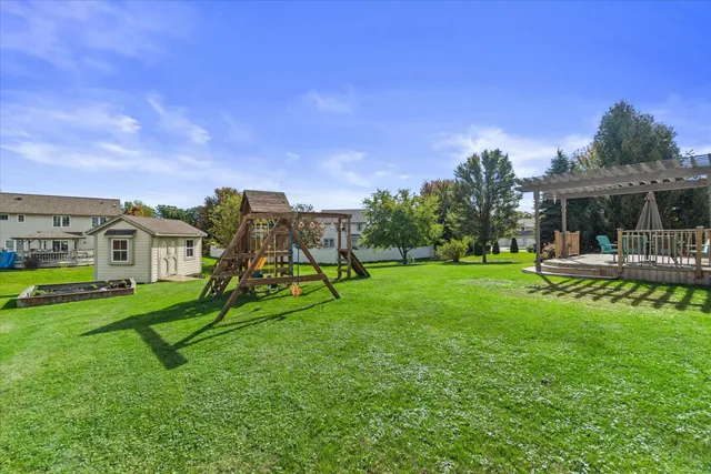 $399,900 | 10150 South Windsor Drive, Oak Creek, WI 53154