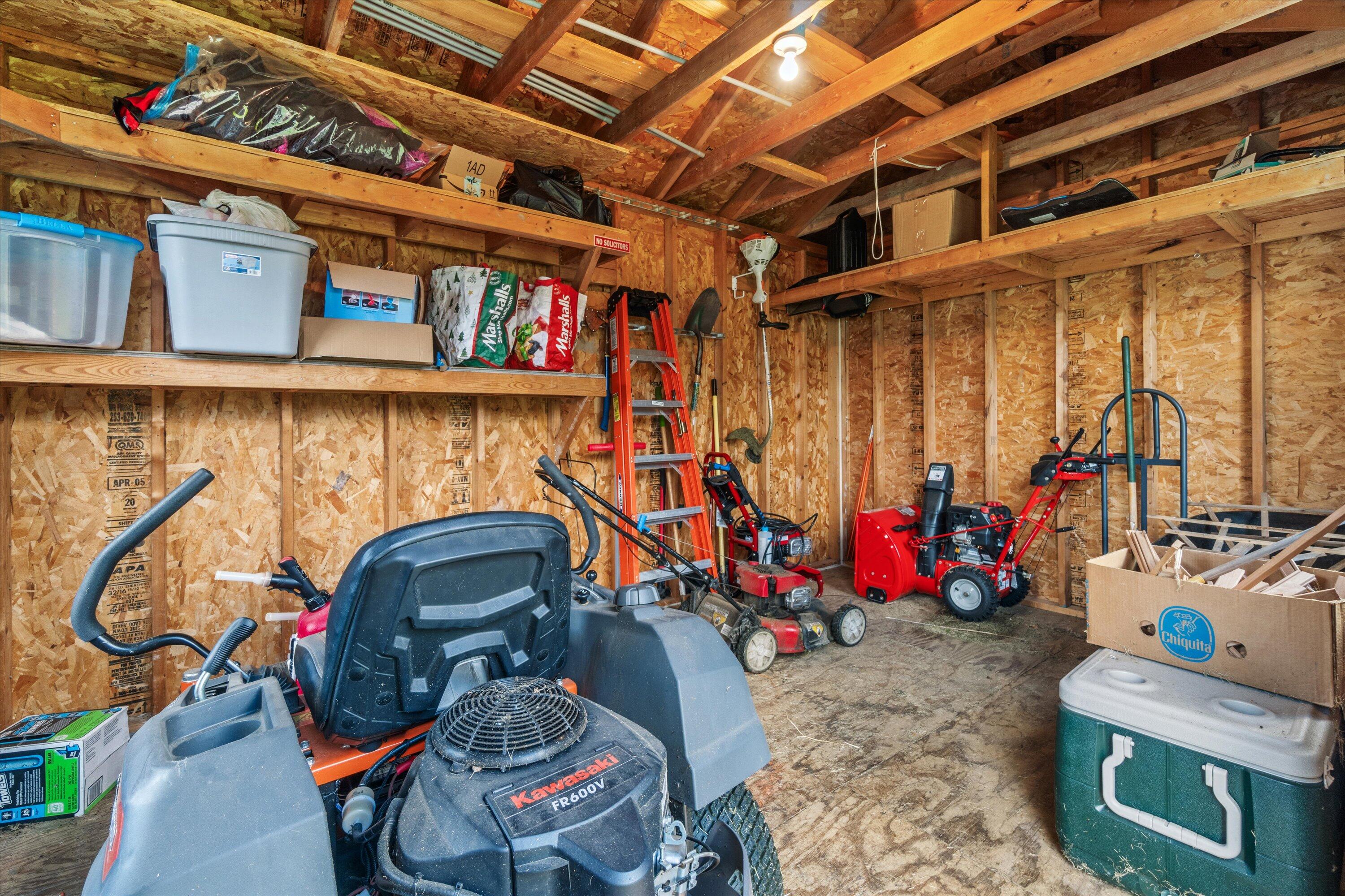 10150 South Windsor Drive Oak Creek, WI 53154 - Photo 38 of 41 39-DSC00980