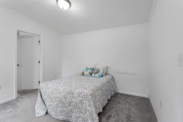 $325,000 | 52 Little Falls Bridge Road, Rochester, NH 03867