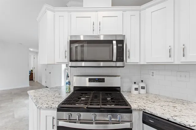 $329,000 | 52 Little Falls Bridge Road, Rochester, NH 03867