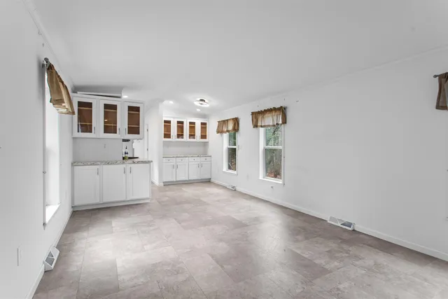 $329,000 | 52 Little Falls Bridge Road, Rochester, NH 03867