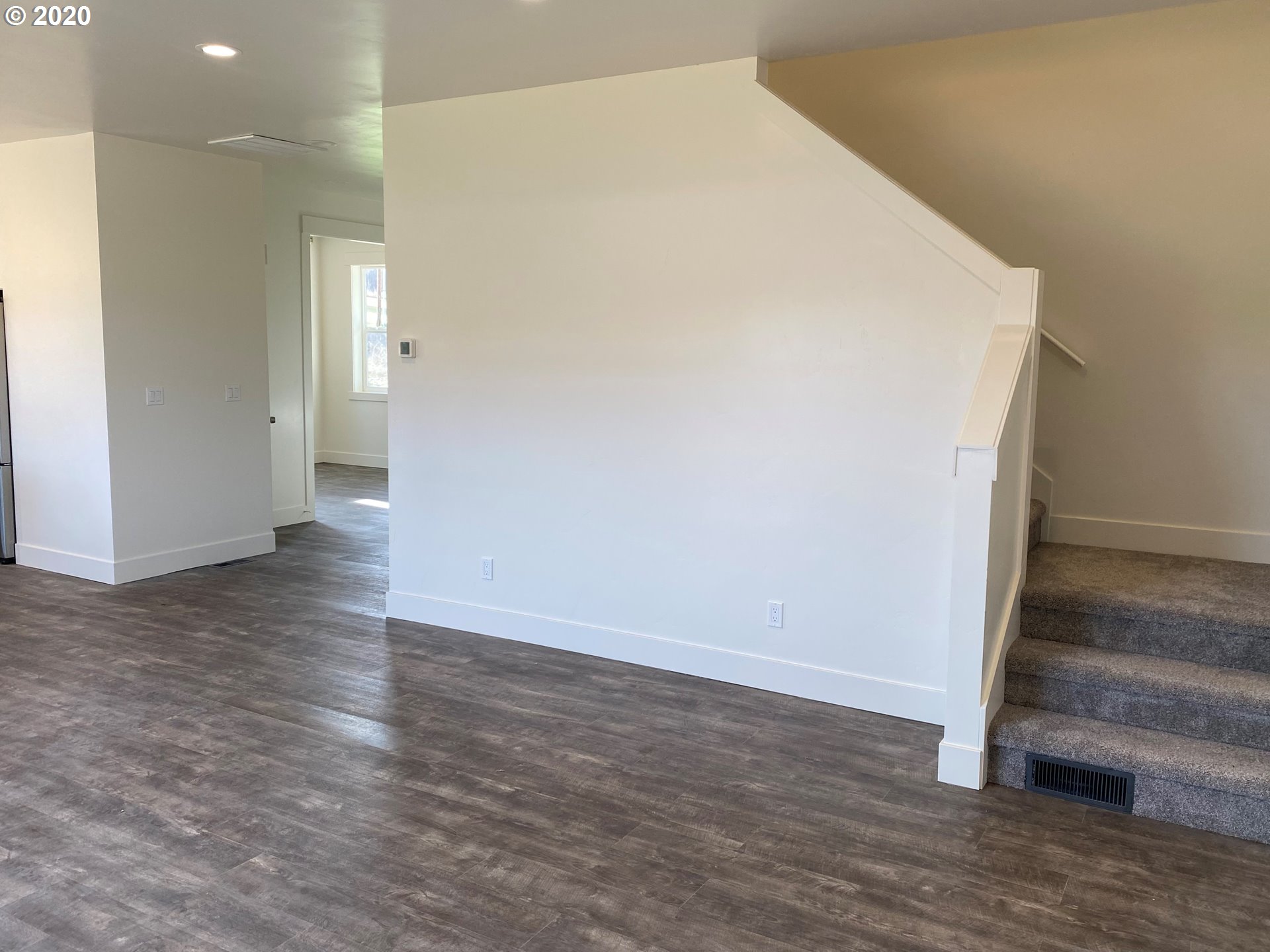 1261 Franks Road White Salmon, WA 98672 - Photo 12 of 32 Gallery Image 12