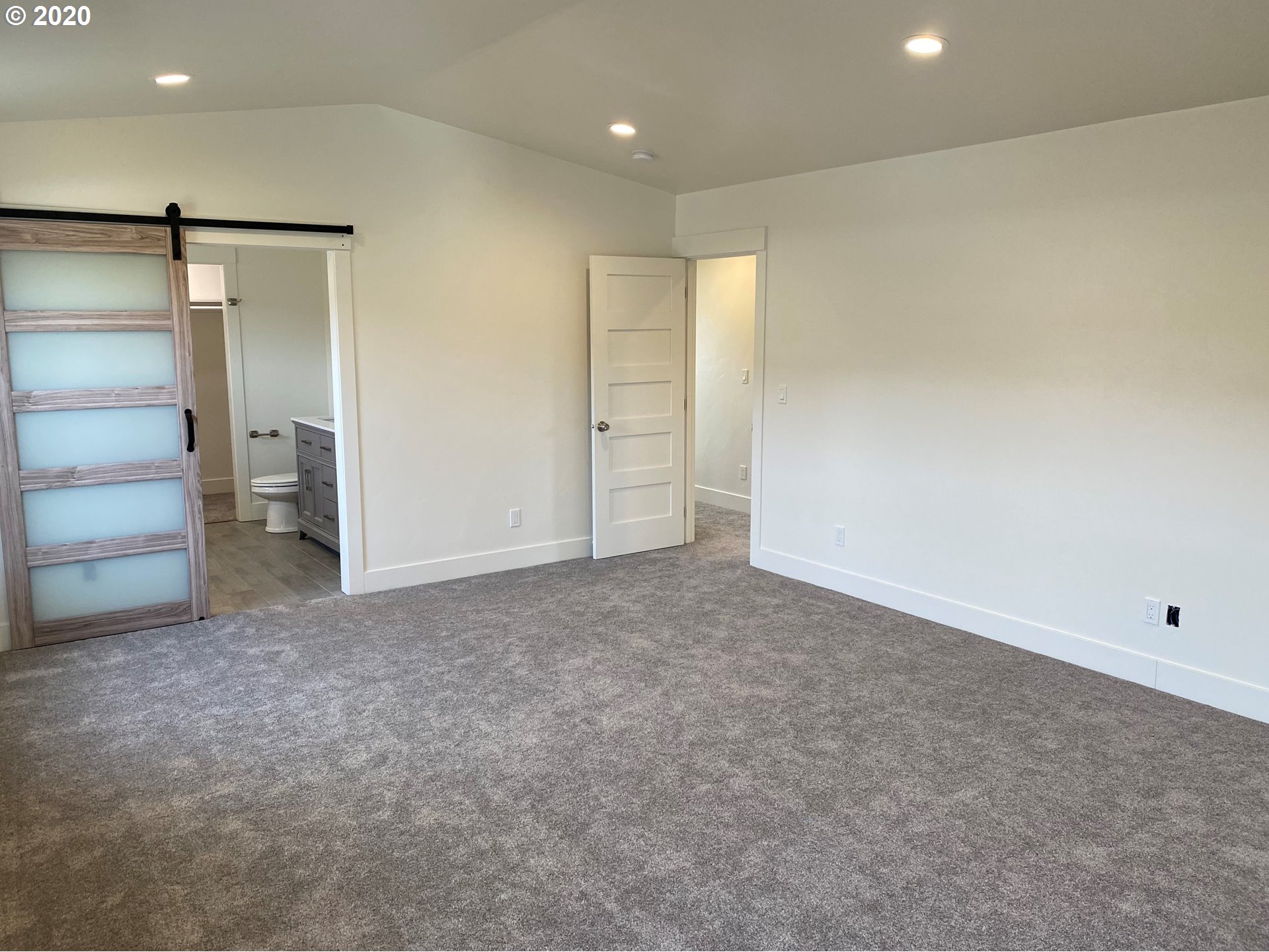 1261 Franks Road White Salmon, WA 98672 - Photo 15 of 32 Gallery Image 15