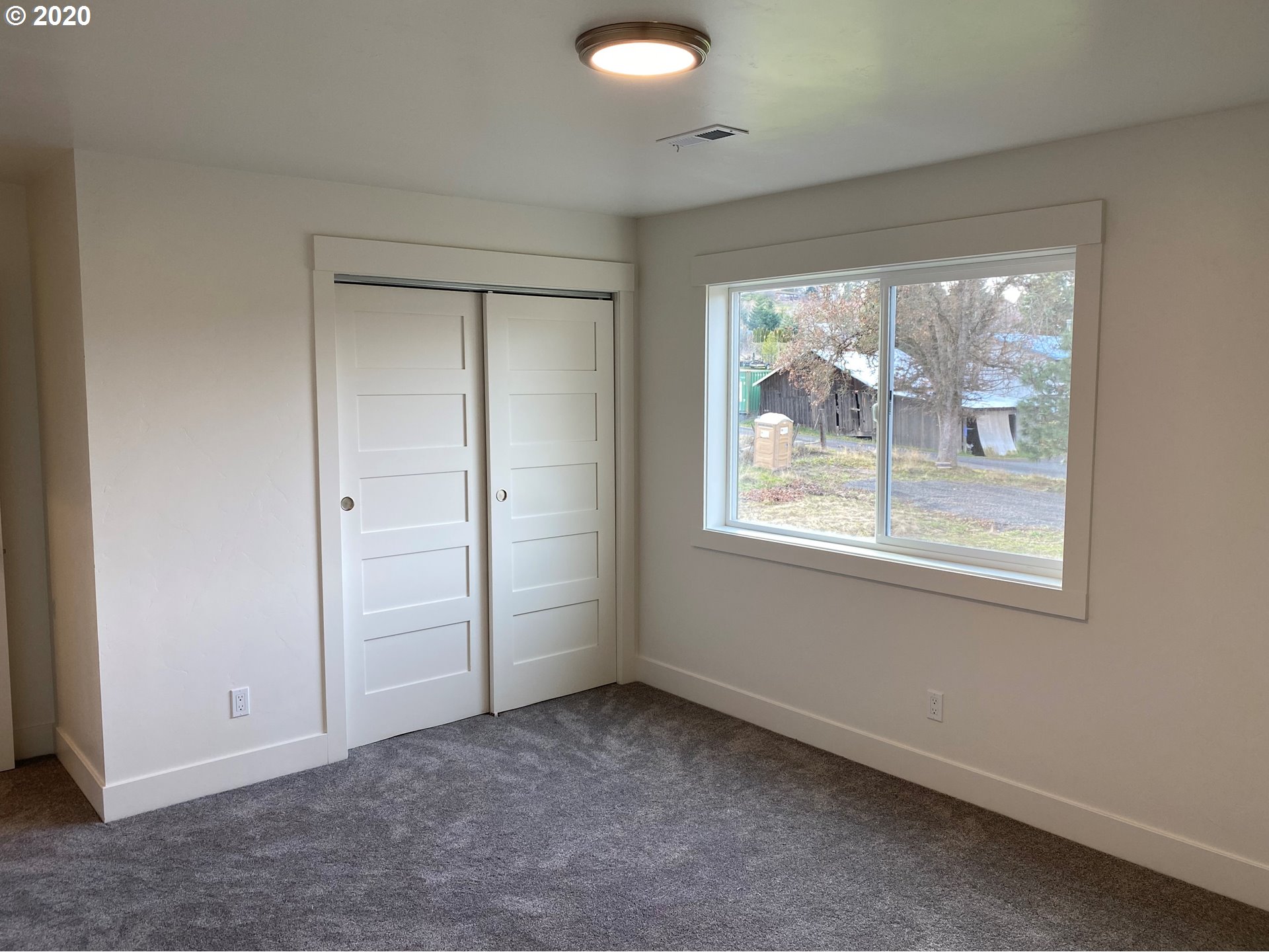 1261 Franks Road White Salmon, WA 98672 - Photo 19 of 32 Gallery Image 19