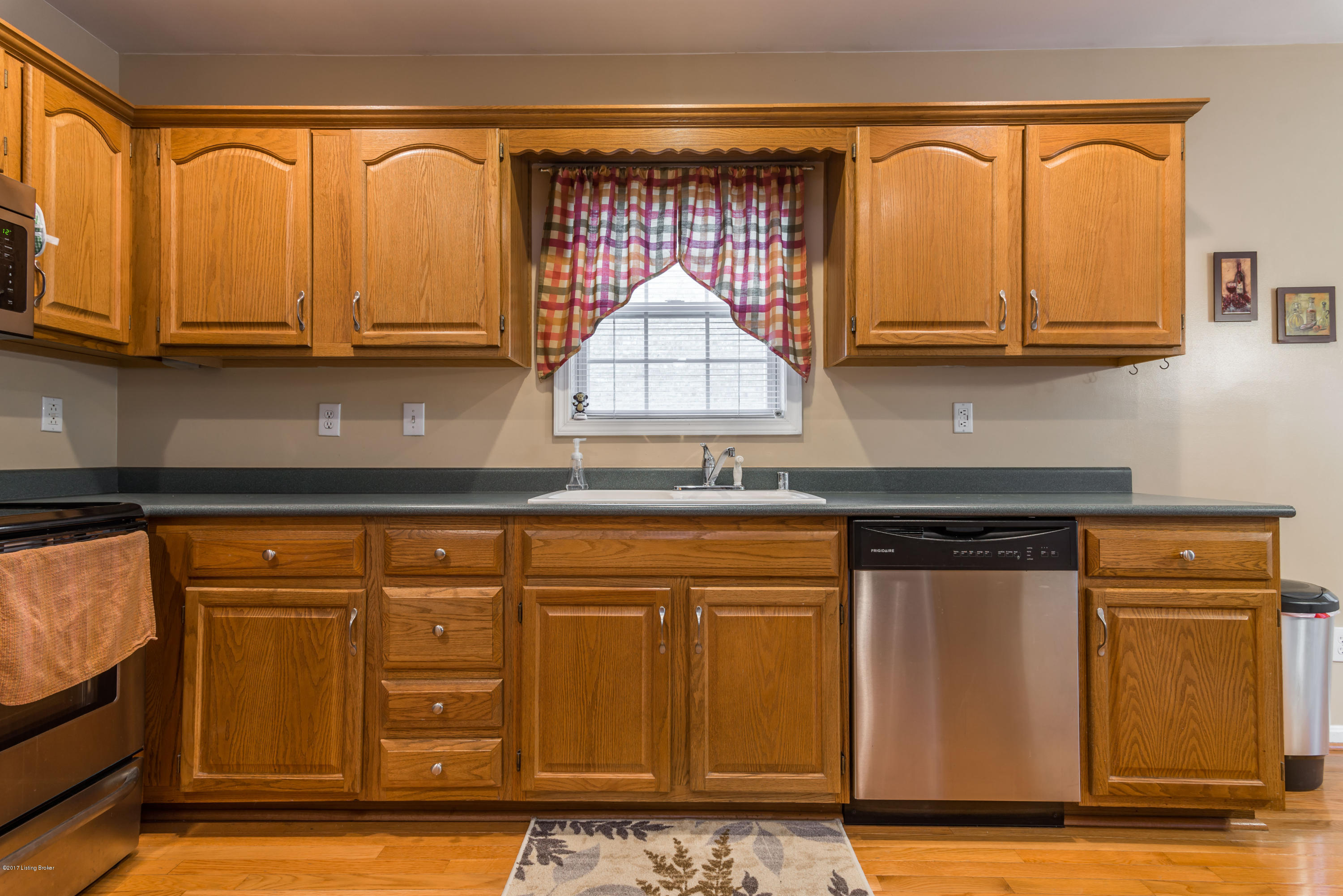8111 Adams Run Road Louisville, KY 40228 - Photo 10 of 49 DHI-109