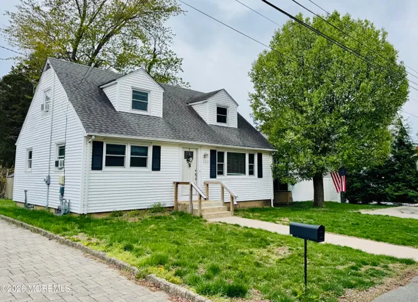 $459,000 | 137 Main Bayway, Toms River, NJ 08753