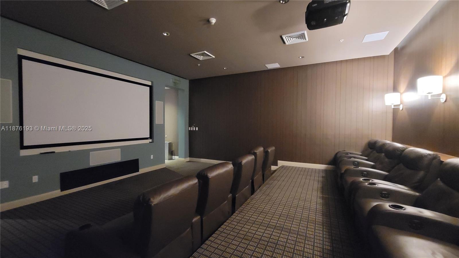 1900 North Bayshore Drive, Unit 2009 Miami, FL 33132 - Photo 23 of 26 a living room with furniture