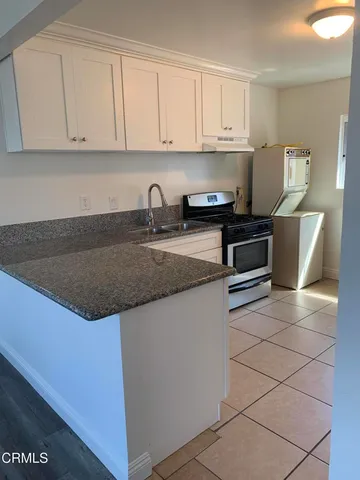 $2,275 | 158 East Ramona Street, Ventura, CA 93001