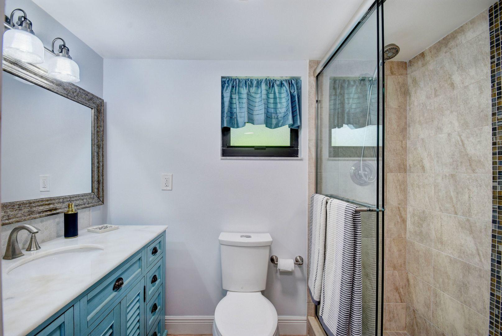 13334 Polo Club Road, Unit 247 Wellington, FL 33414 - Photo 8 of 15 Bathroom