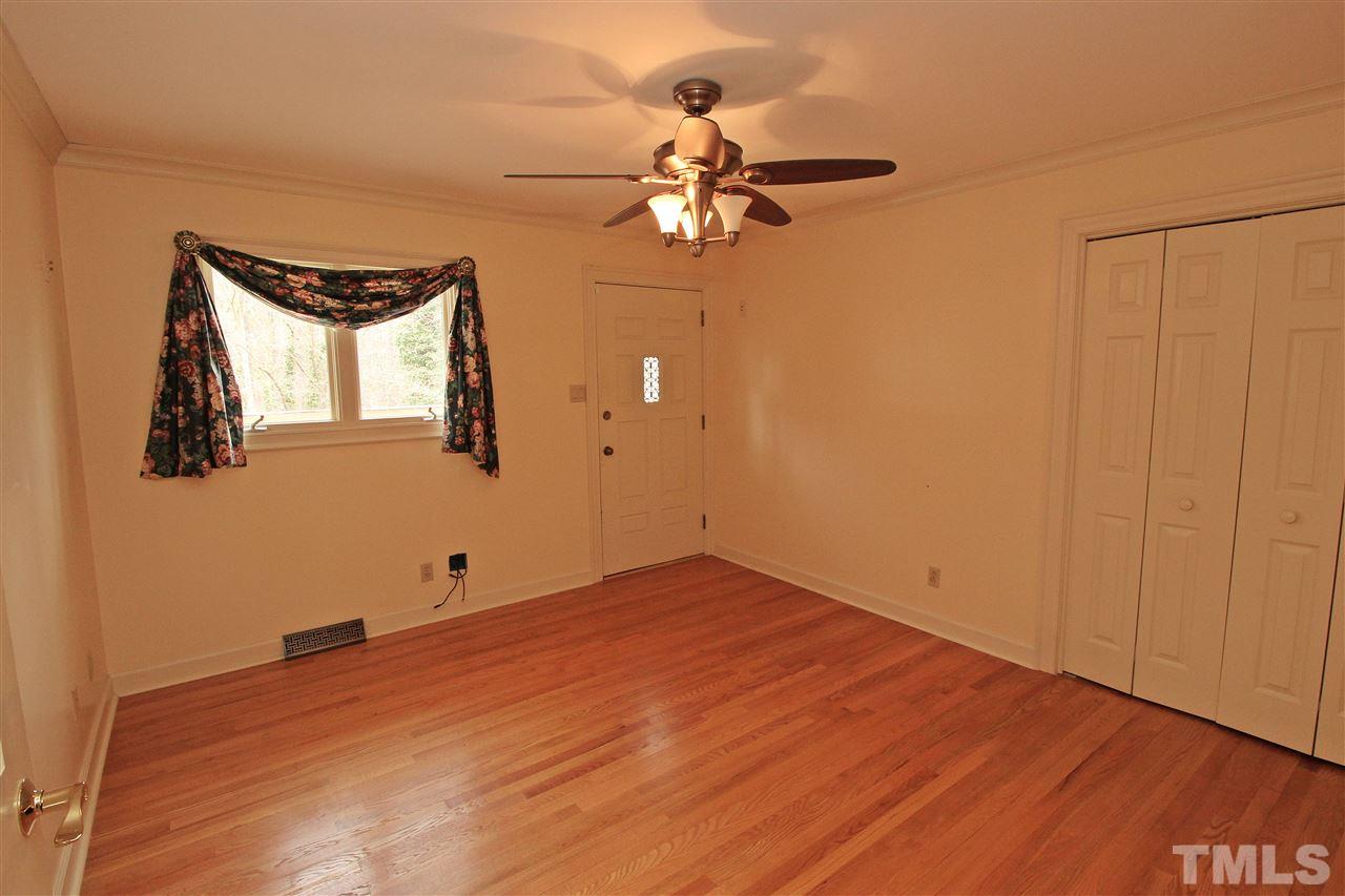 4820 Kilkenny Place Raleigh, NC 27612 - Photo 18 of 30 Gallery Image 18