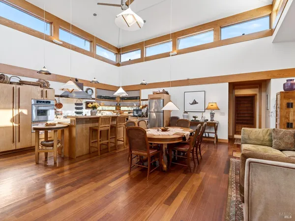 $2,500,000 | 17350 Deer Meadows Road, Boonville, CA 95415