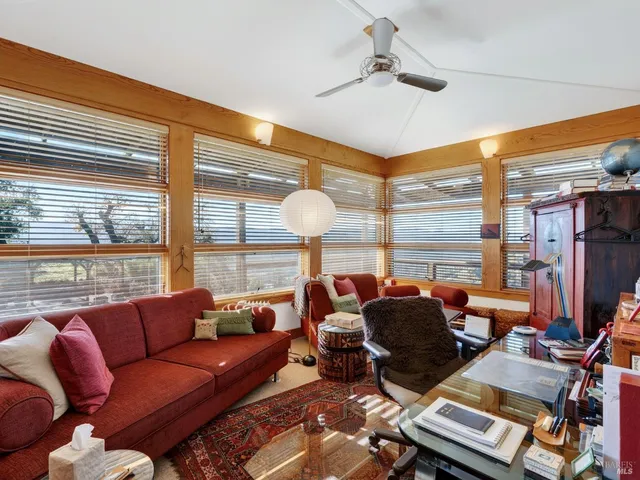 $2,500,000 | 17350 Deer Meadows Road, Boonville, CA 95415