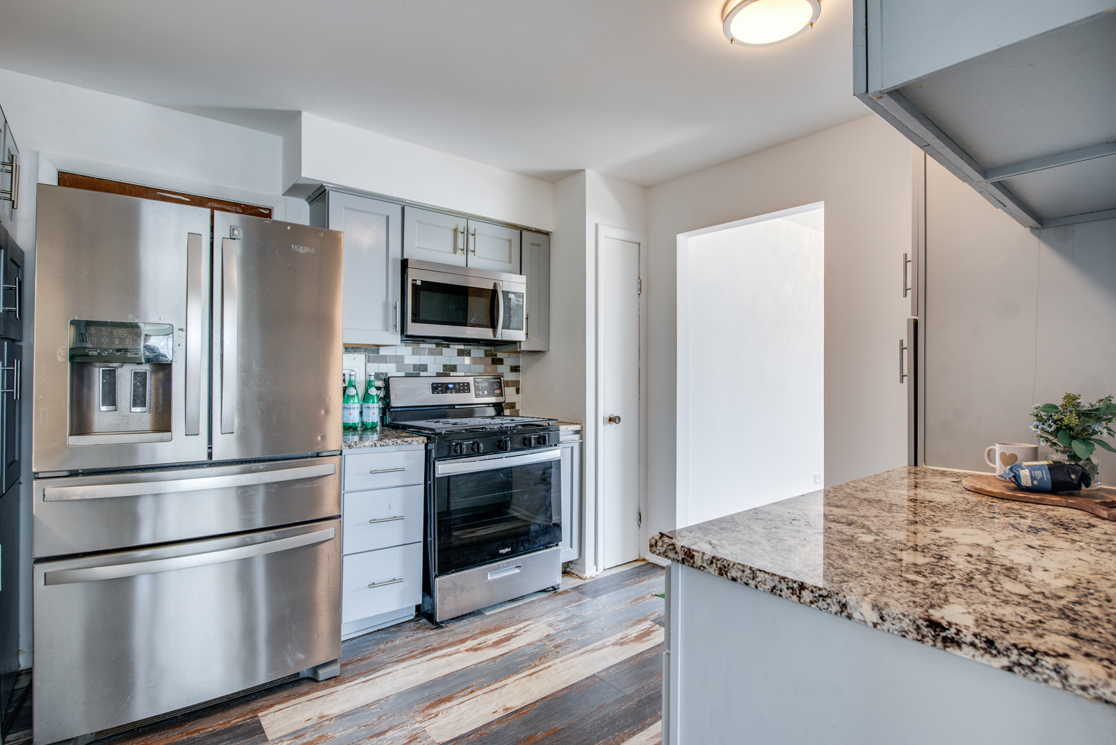 1313 B South Rebecca Road, Unit 210 Lombard, IL 60148 - Photo 9 of 18