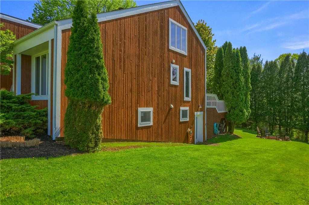1352 Oakridge Road McDonald, PA 15057 - Photo 3 of 50 Gallery Image 3