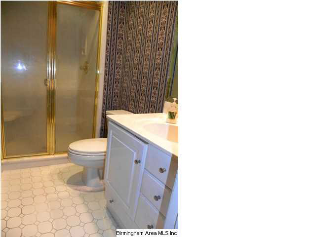 3490 Ridgecrest Drive Birmingham, AL 35216 - Photo 16 of 26