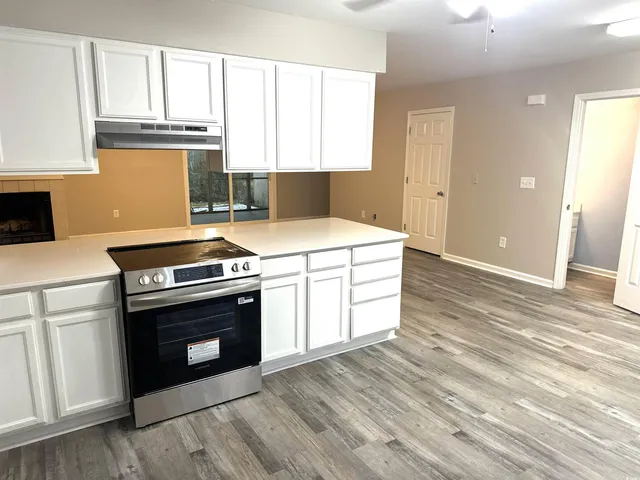 $1,950 | 178 Beaver Pond Loop, Unit 60, Pawleys Island, SC 29585