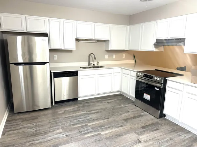 $1,950 | 178 Beaver Pond Loop, Unit 60, Pawleys Island, SC 29585