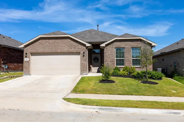 $380,000 | 2361 Waggoner Rnch Drive, Weatherford, TX 76087