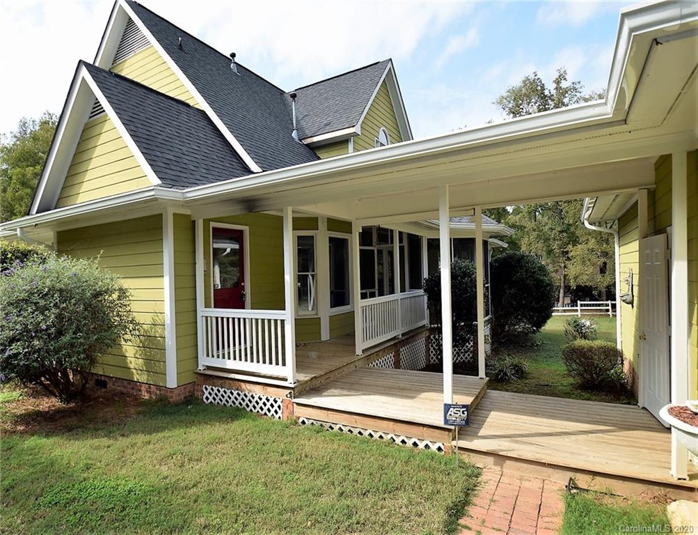 1297 Medlin Road Monroe, NC 28112 - Photo 12 of 37 Gallery Image 12