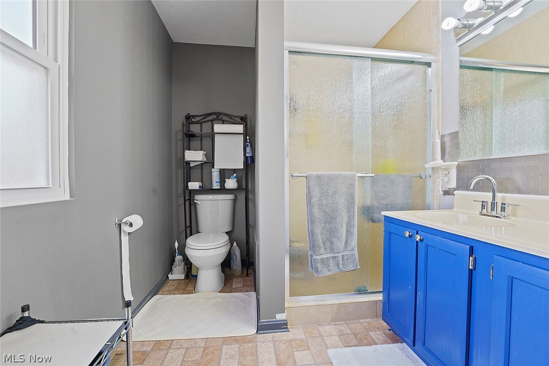 6156 Turney Road Cleveland, OH 44125 - Photo 16 of 27 Gallery Image 16