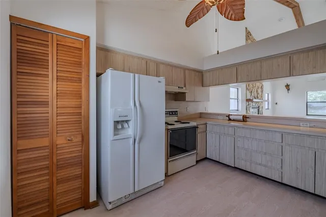 $675,000 | 337 7th Avenue North, Tierra Verde, FL 33715