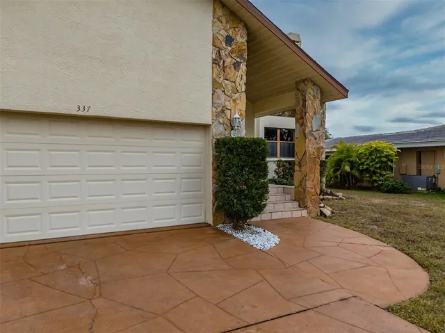 $675,000 | 337 7th Avenue North, Tierra Verde, FL 33715