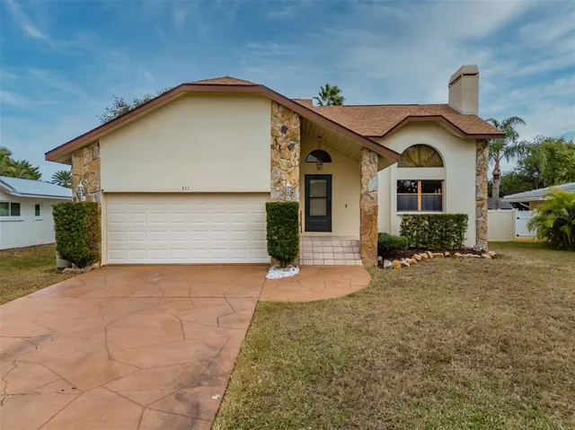 $650,000 | 337 7th Avenue North, Tierra Verde, FL 33715