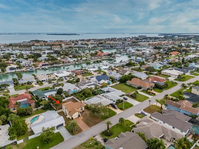 $675,000 | 337 7th Avenue North, Tierra Verde, FL 33715