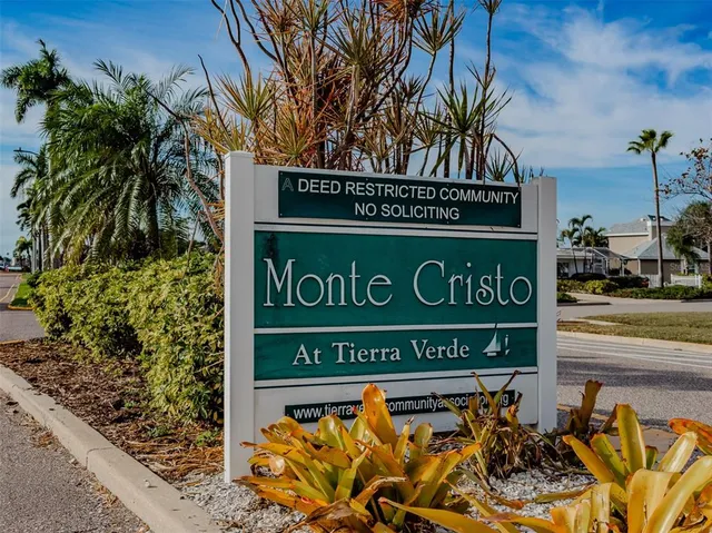 $675,000 | 337 7th Avenue North, Tierra Verde, FL 33715