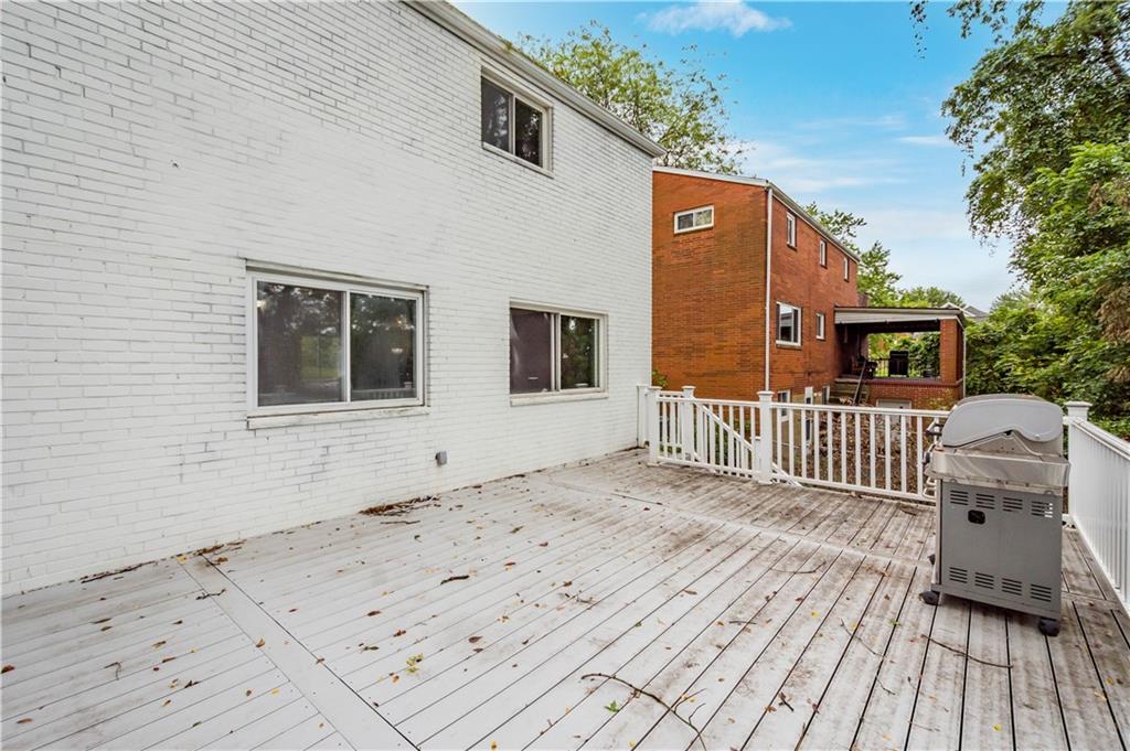 449 Decatur Avenue Pittsburgh, PA 15221 - Photo 20 of 24 a front view of a house with balcony