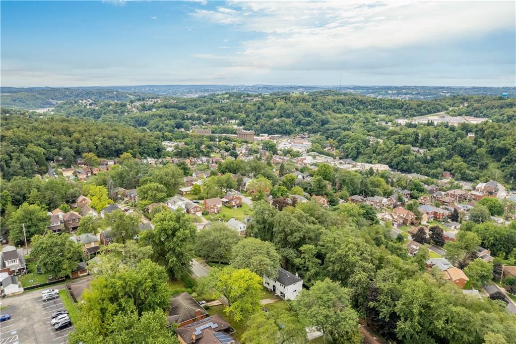449 Decatur Avenue Pittsburgh, PA 15221 - Photo 22 of 24 an aerial view of residential houses with outdoor space and trees
