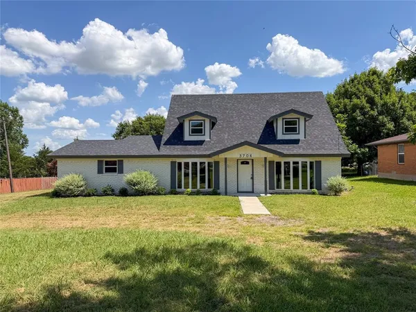 $1,695 | 3704 West Houston Street, Sherman, TX 75092