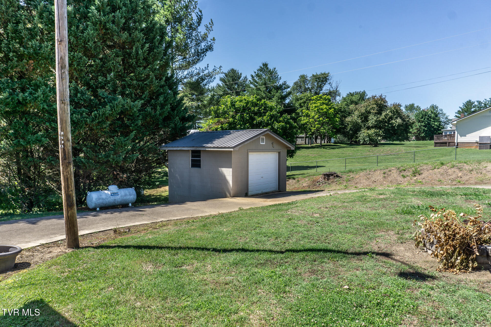 970 Sioux Trail Greeneville, TN 37743 - Photo 51 of 66 970SiouxTrailG_005