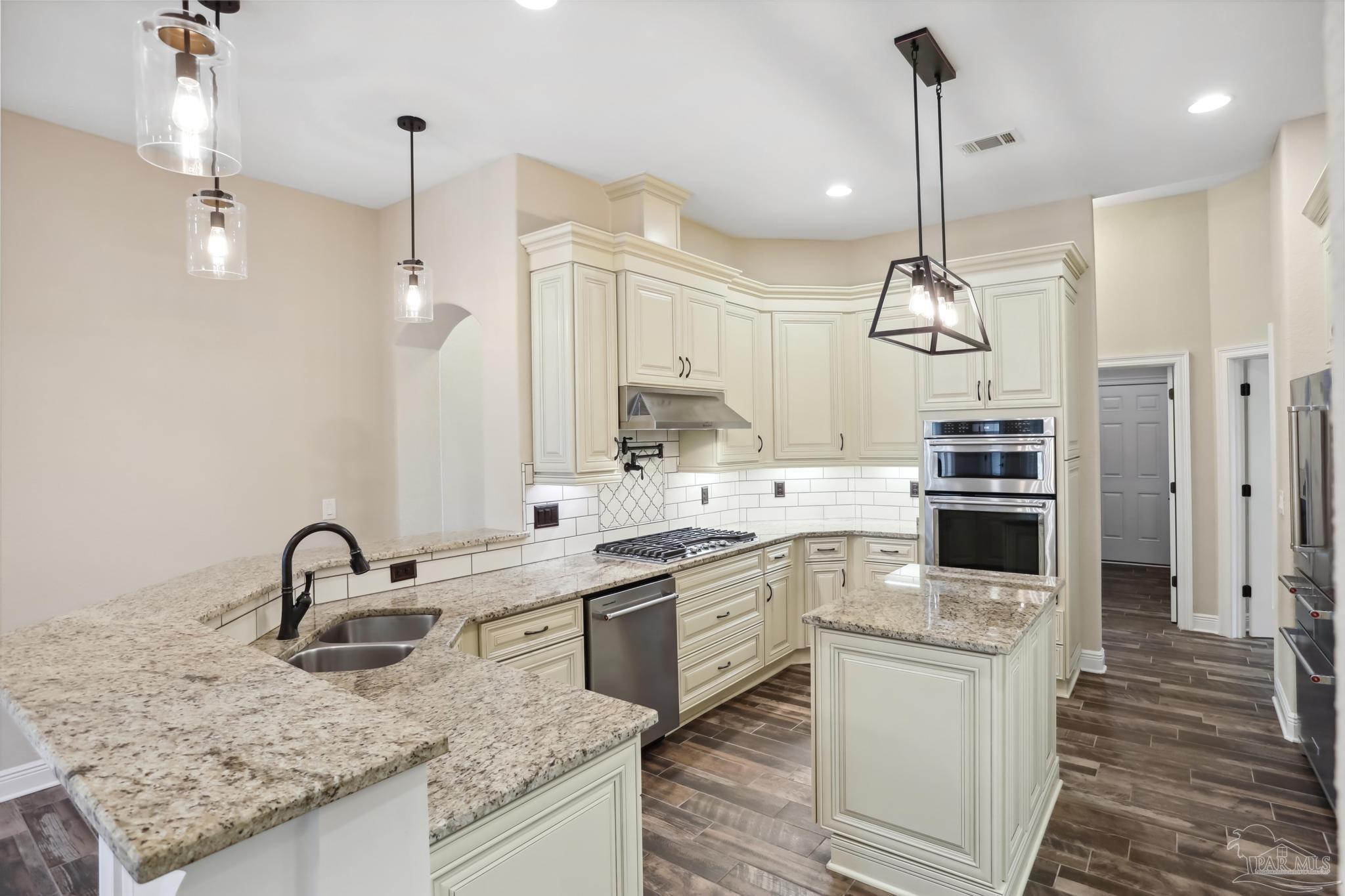 3224 Old Abbey Pass Milton, FL 32583 - Photo 13 of 41